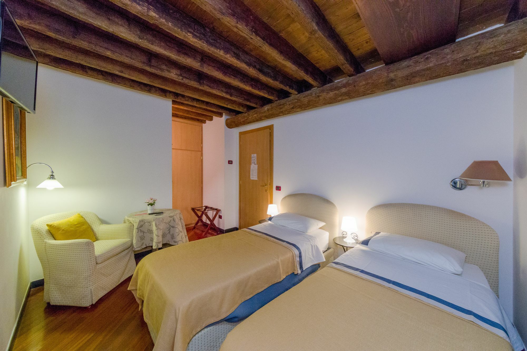 San Lorenzo Gasthuis 2*